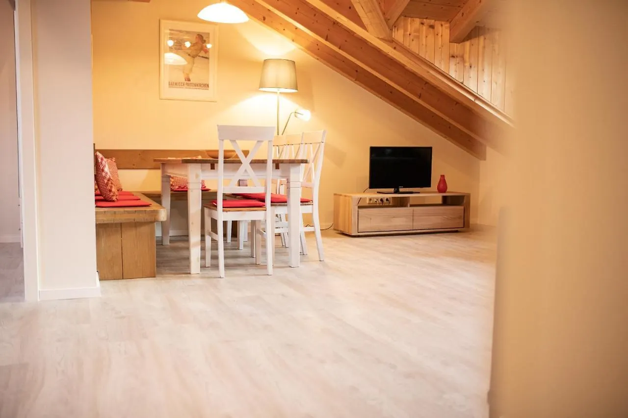Ferienwohnung Haus am Kreuzeck Loft Garmisch-Partenkirchen Deutschland